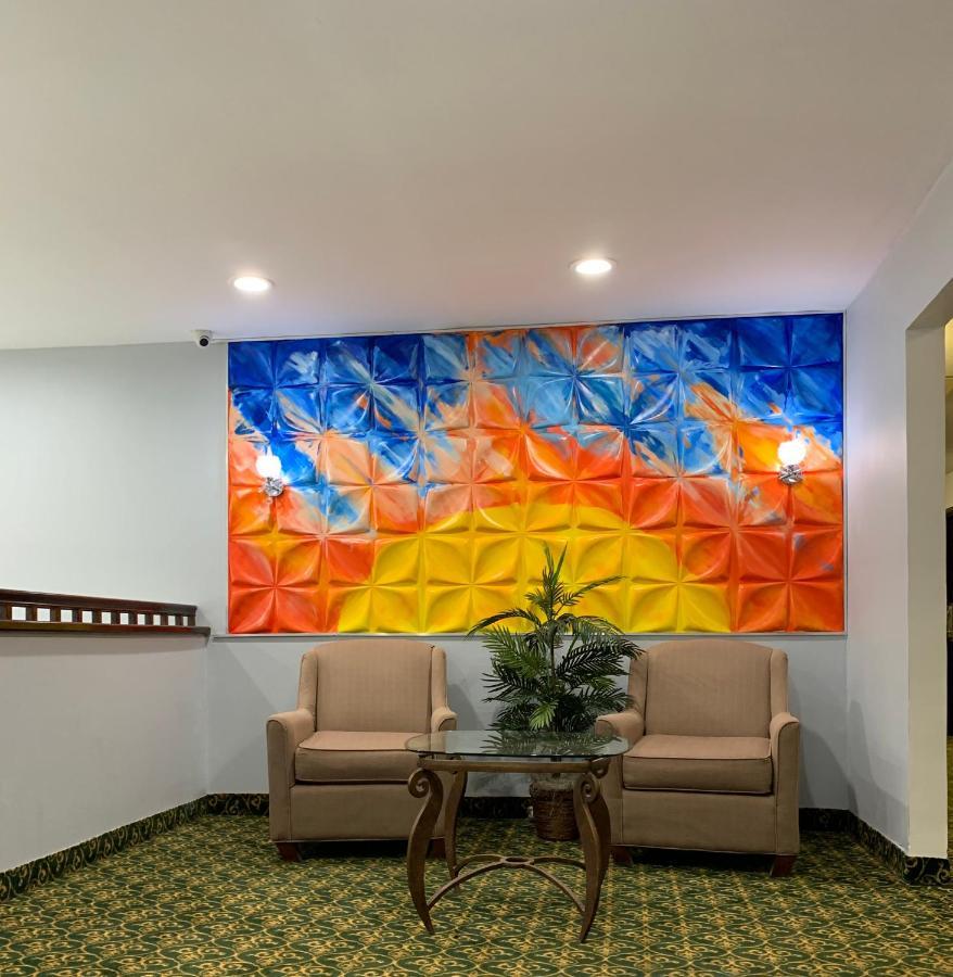 Days Inn By Wyndham Mauldin/Гринвилл Экстерьер фото